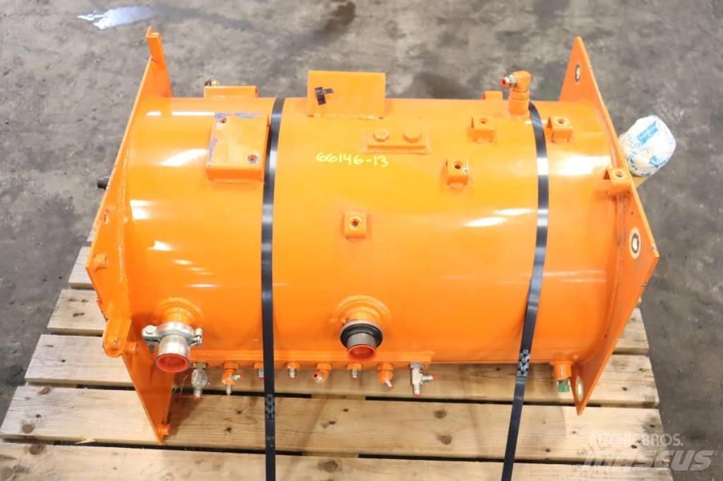 Hitachi 130 Pásové rýpadlá