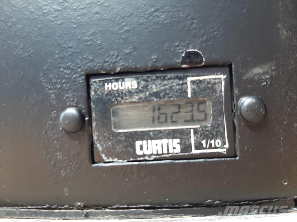 Mecalac TA 3 H Stavebné sklápače