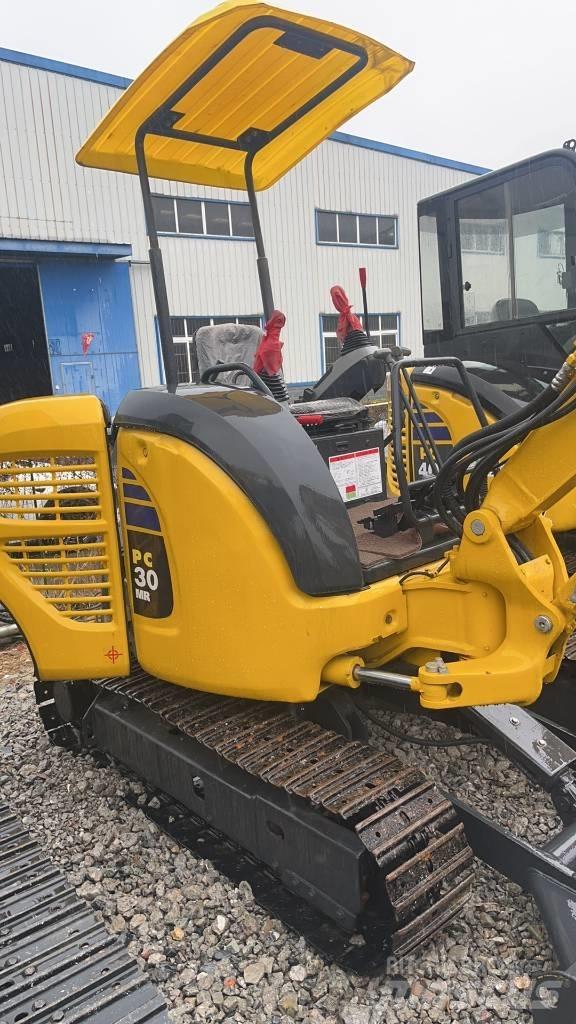 Komatsu PC 30 Pásové rýpadlá