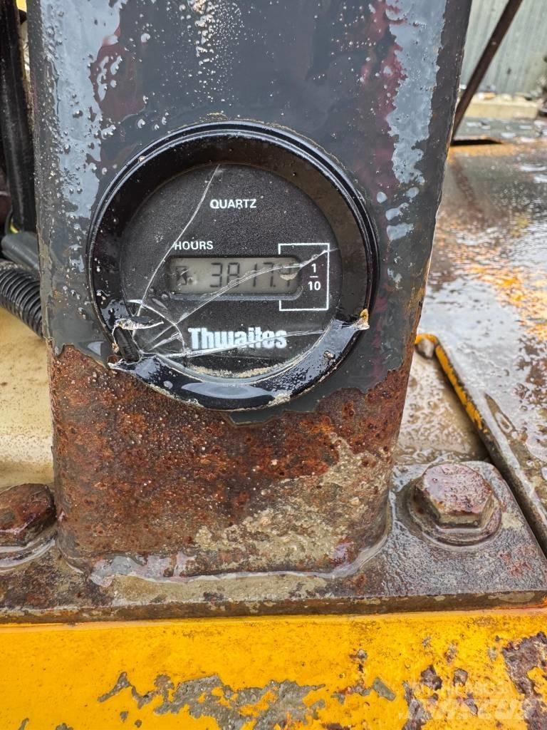 Thwaites 3 tonne Stavebné sklápače