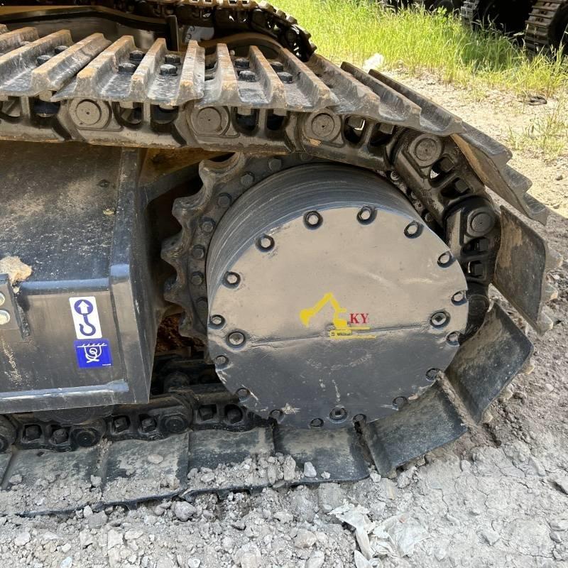 Komatsu PC 400-8 Pásové rýpadlá