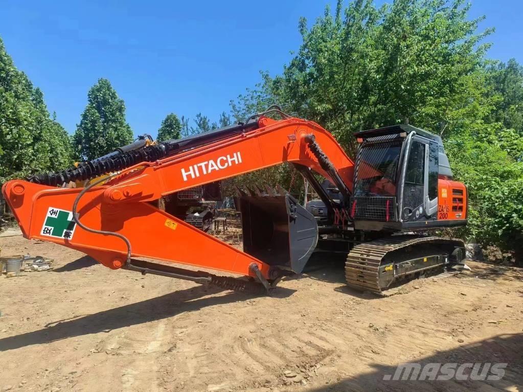 Hitachi EX200-3 Pásové rýpadlá