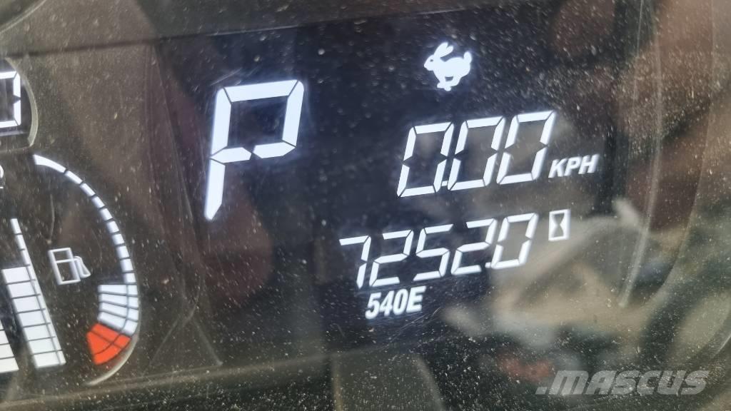 Massey Ferguson 7718 Traktory