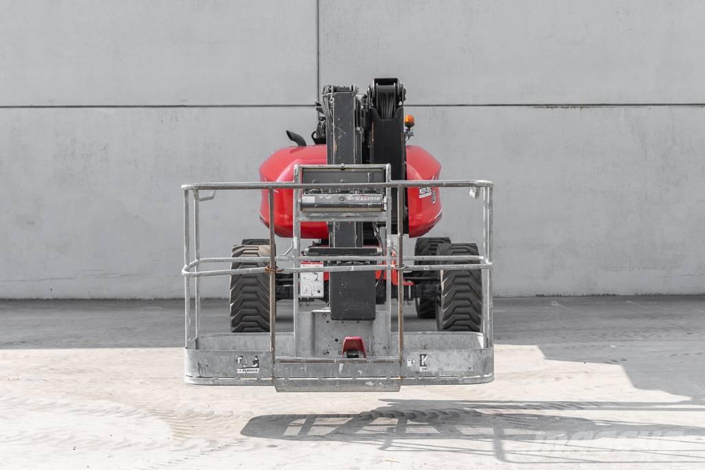 Manitou 180 ATJ RC Kĺbové plošiny