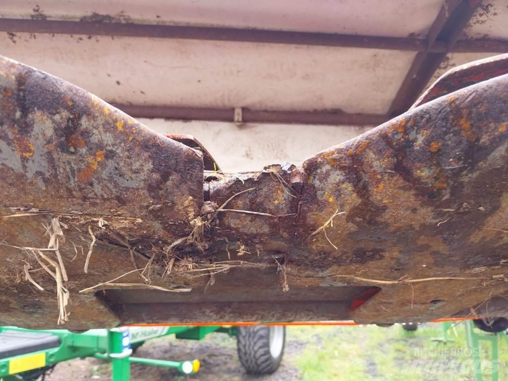 Kuhn GMD350FF Žacie stroje