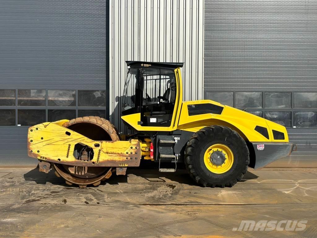 Bomag BW219PDH-5 Ťahačové valce