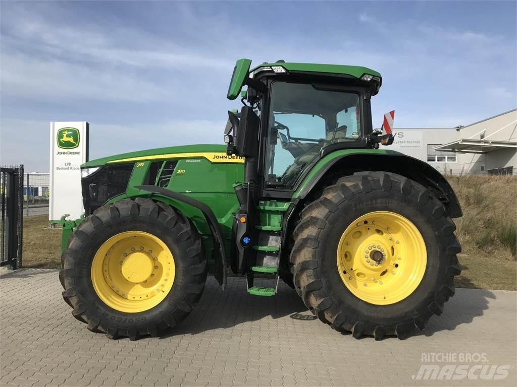 John Deere 7R 310 Traktory