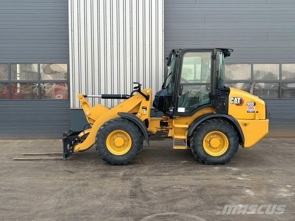 CAT 908 Kolesové nakladače
