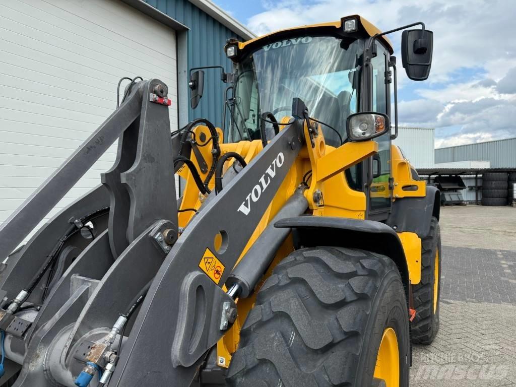 Volvo L50HS Kolesové nakladače