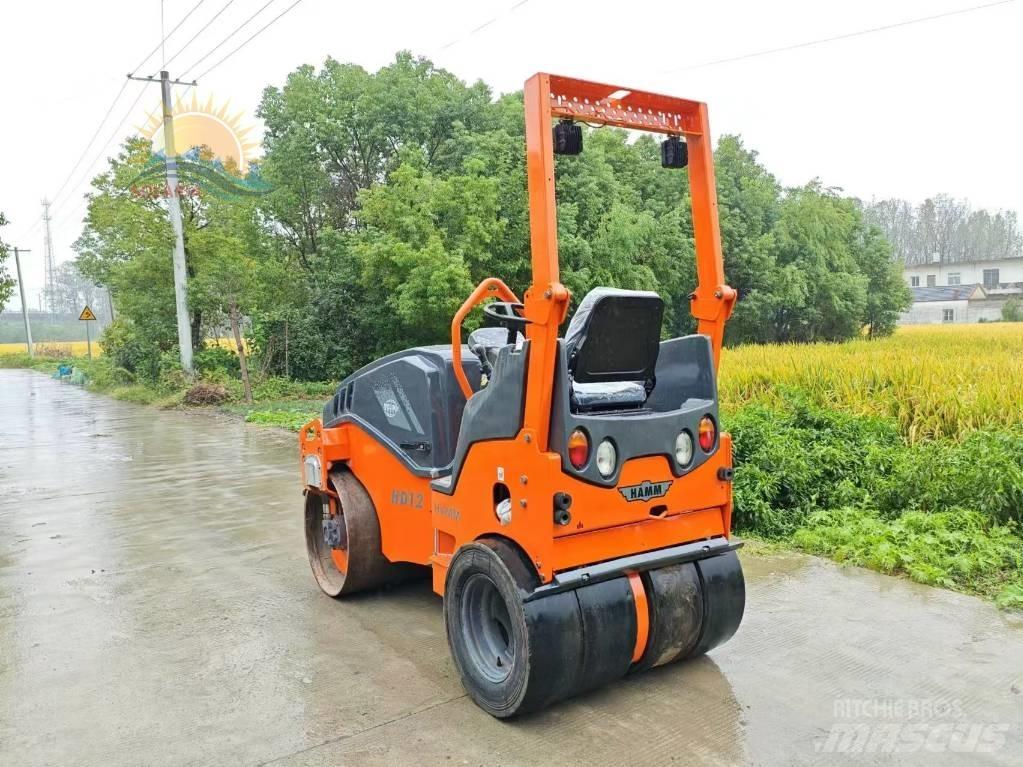 Hamm HD 12 Kombinované valce