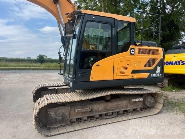 Hyundai HX140LC Pásové rýpadlá