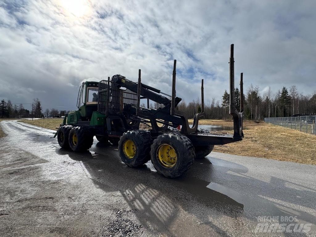 John Deere 1010 E Lesné traktory