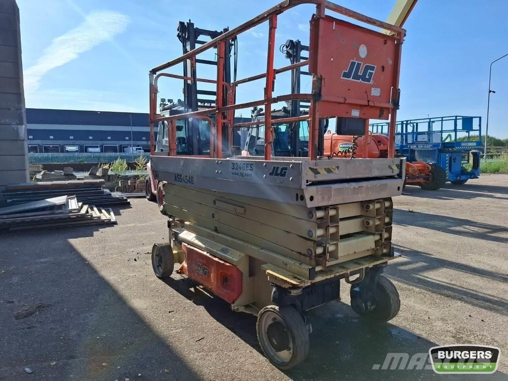 JLG 3246ES Nožnicové zdvíhacie plošiny