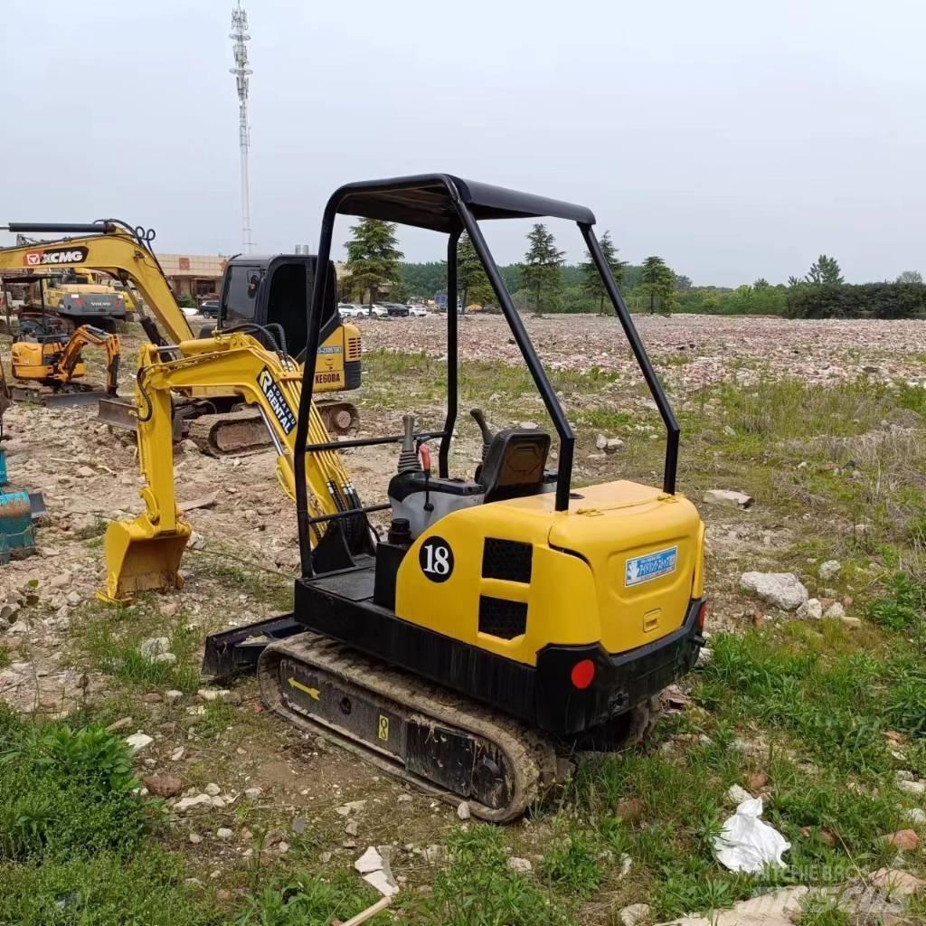 Komatsu PC 18 Mini rýpadlá < 7t