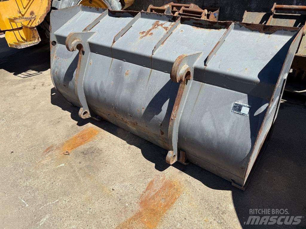 Volvo L 45 B Kolesové nakladače