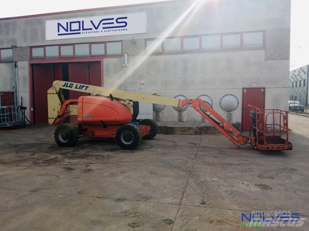 JLG 600AJ Kĺbové plošiny