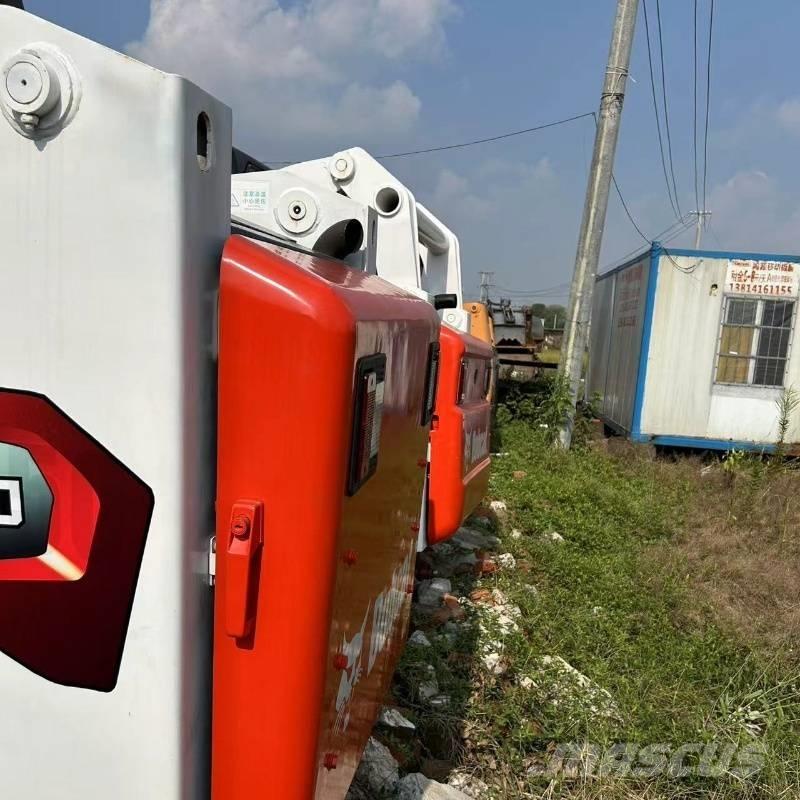 Bobcat S 590 Šmykom riadené nakladače