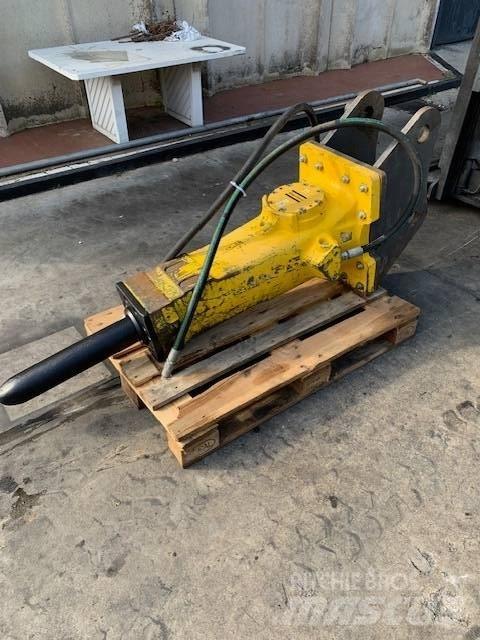 Atlas Copco SB 702 Búracie kladivá / Zbíjačky