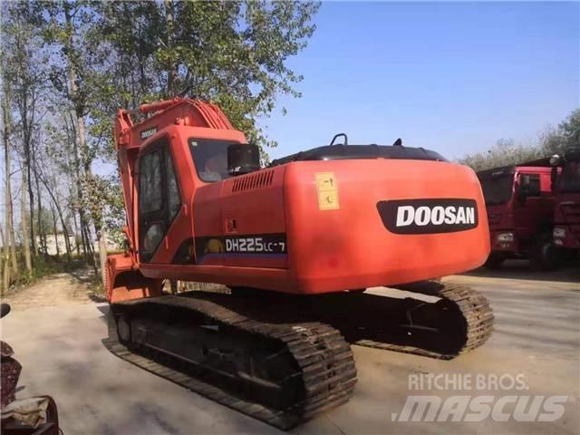 Doosan DH225 Pásové rýpadlá