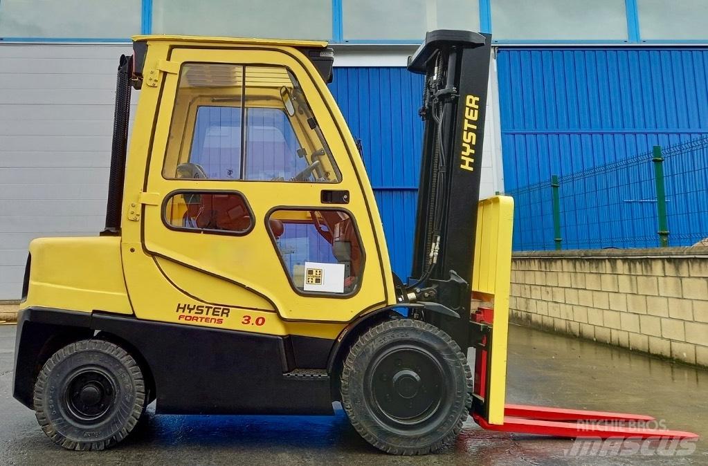 Hyster H 30 FT Dieselové vozíky