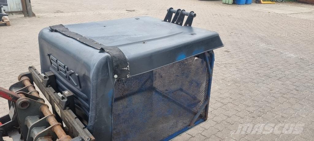 Iseki SXG Samochodné kosačky