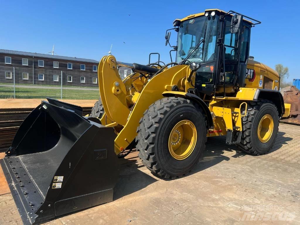 CAT 926M Kolesové nakladače