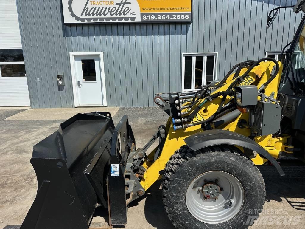 Wacker Neuson WL 38 Kolesové nakladače