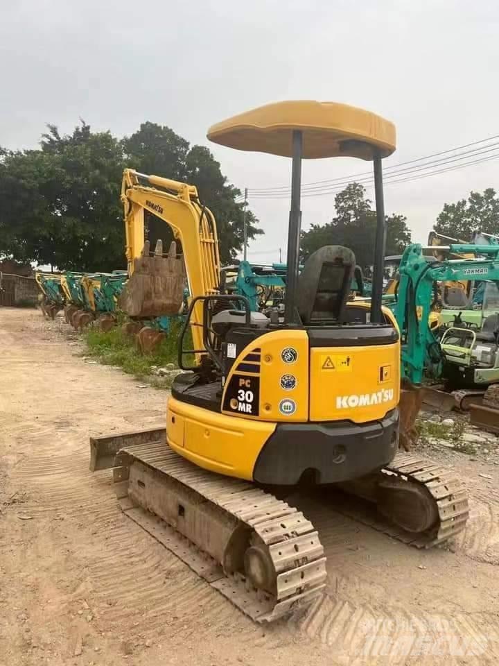 Komatsu PC 30 Pásové rýpadlá