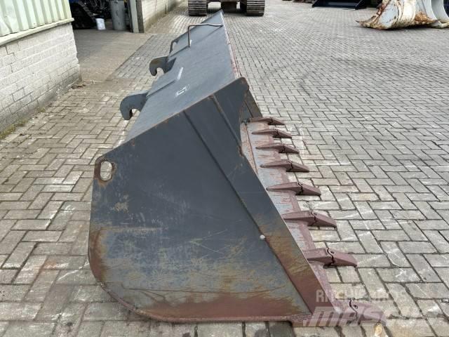 Volvo Shovel bak Lopaty