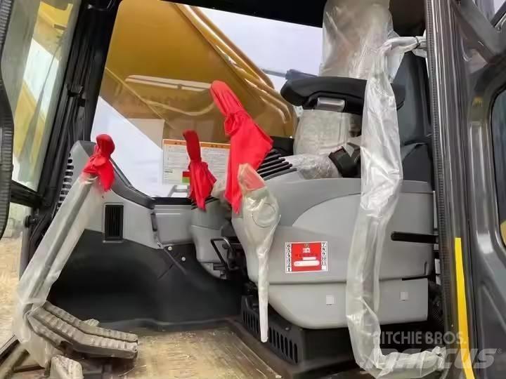Komatsu PC360 Pásové rýpadlá