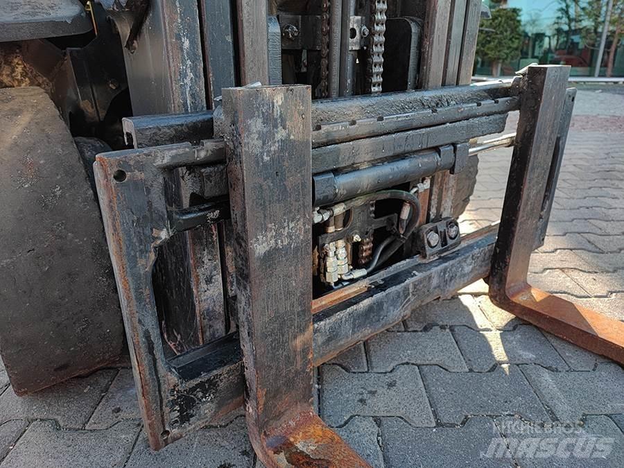 Hyster H2.5FT Dieselové vozíky