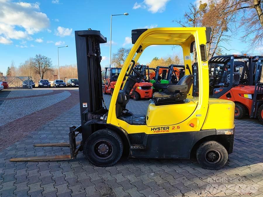 Hyster H2.5FT Dieselové vozíky