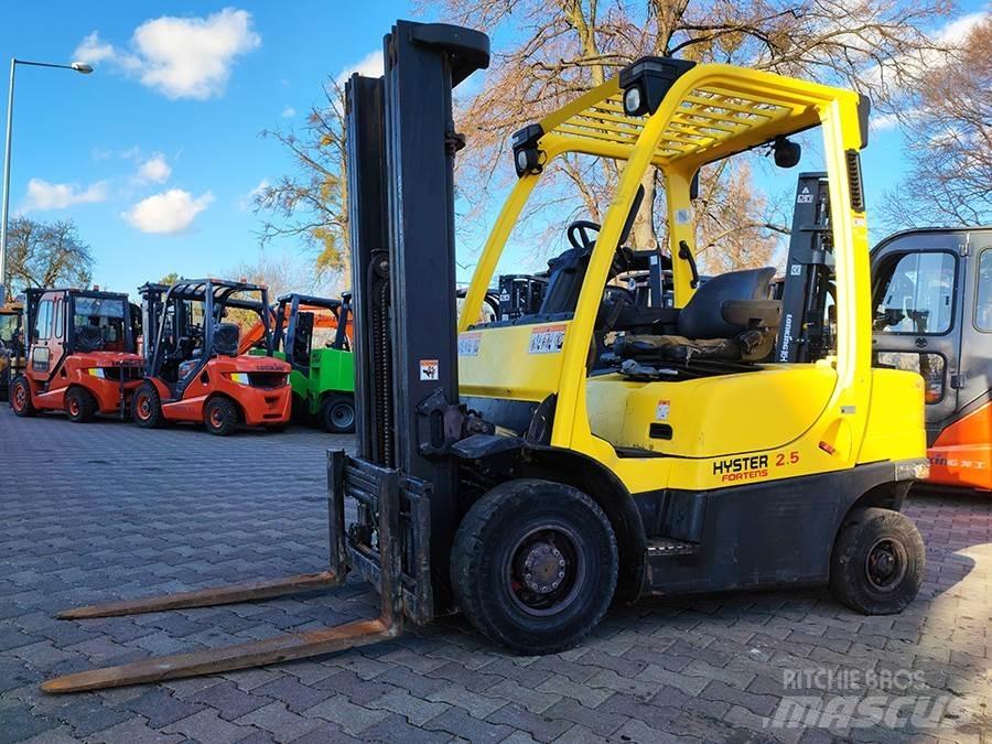 Hyster H2.5FT Dieselové vozíky