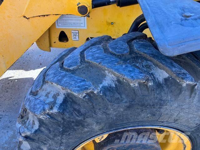 JCB 3 CX Rýpadlo-nakladače