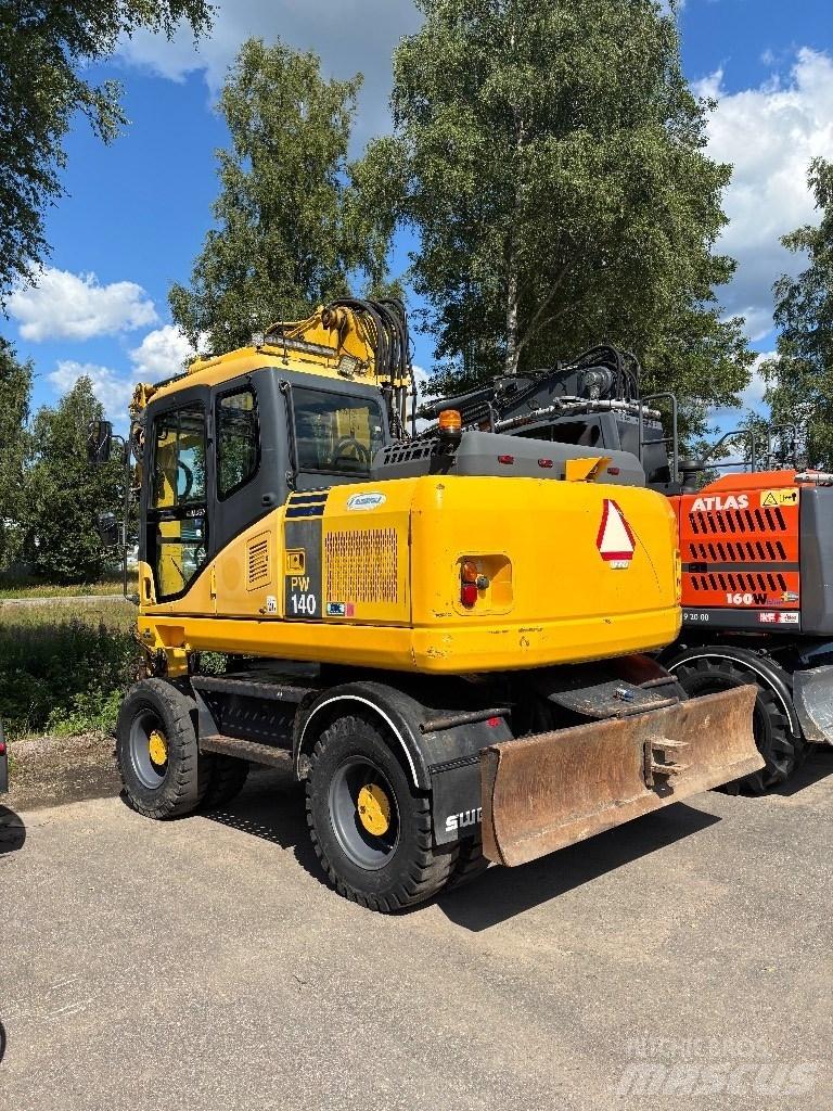 Komatsu PW 140-7 Kolesové rýpadlá