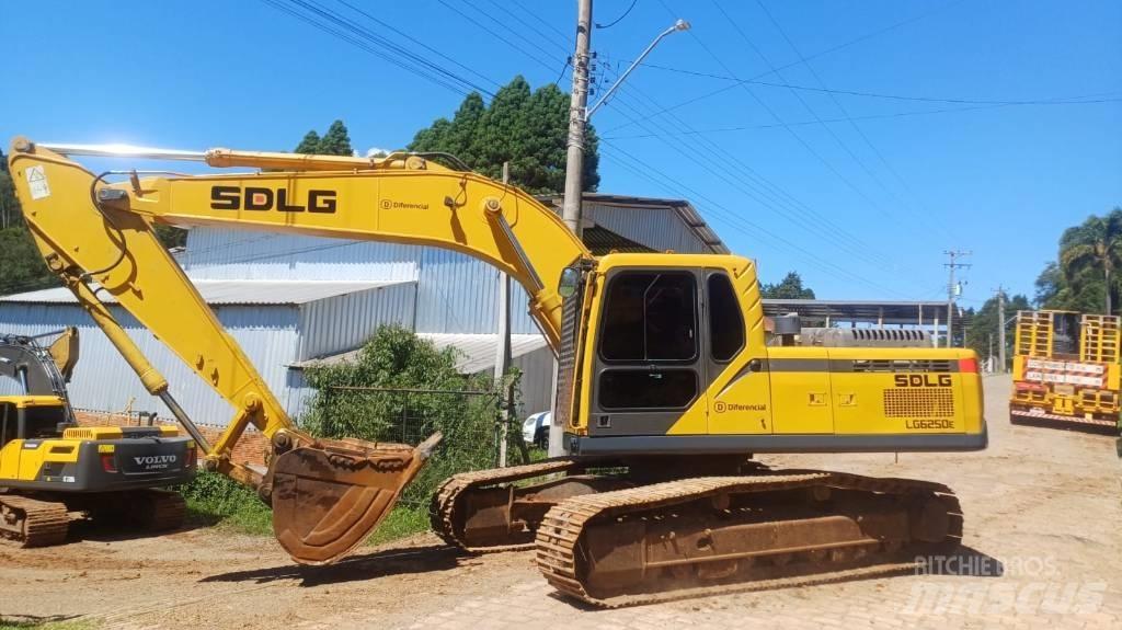 SDLG LG 6250 E Pásové rýpadlá