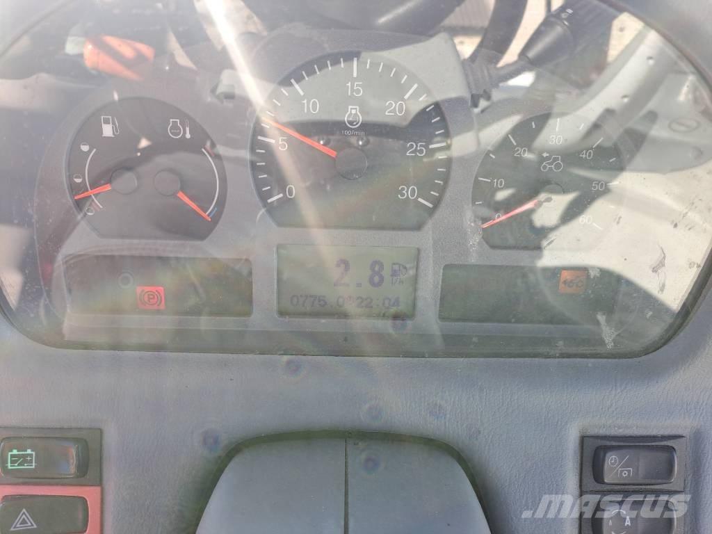 Valtra T 163 EV Traktory