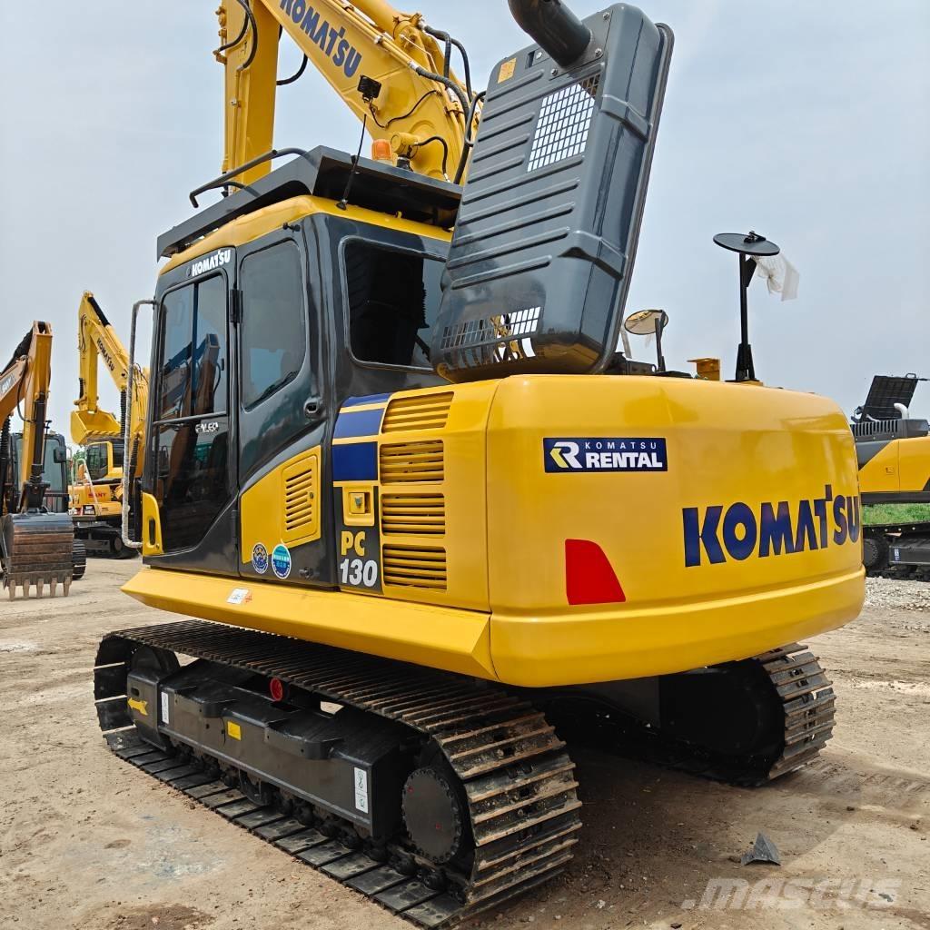 Komatsu 130-7 Pásové rýpadlá