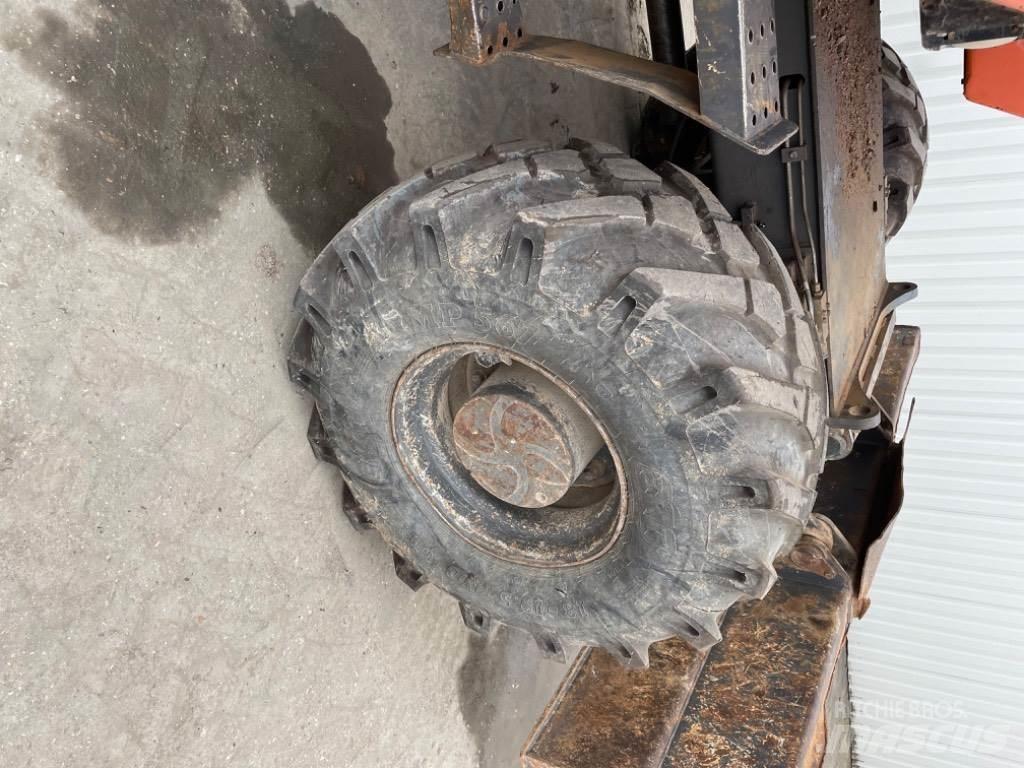 Kobelco E145W Kolesové rýpadlá