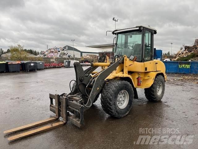 Volvo L30B-Z/S Kolesové nakladače