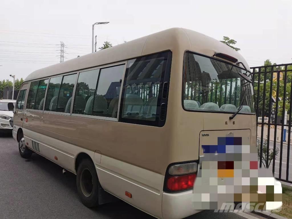 Toyota Coaster Bus Minibusy