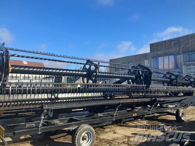 MacDon FD135 Kombajnove hlavice