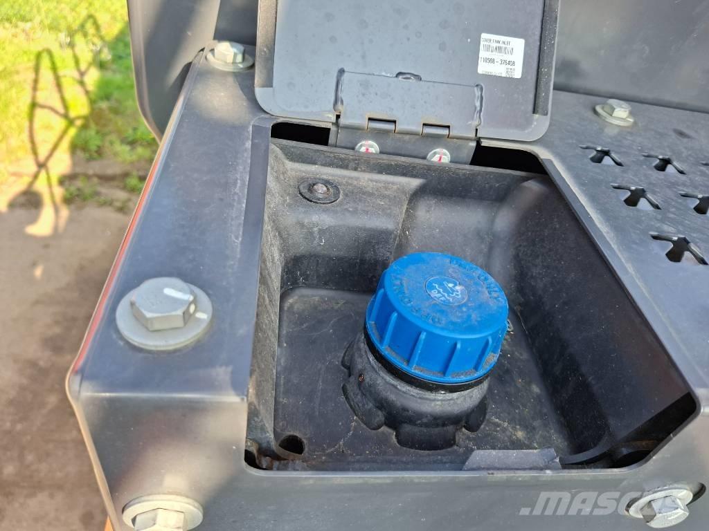 Doosan DX160W-7 Kolesové rýpadlá