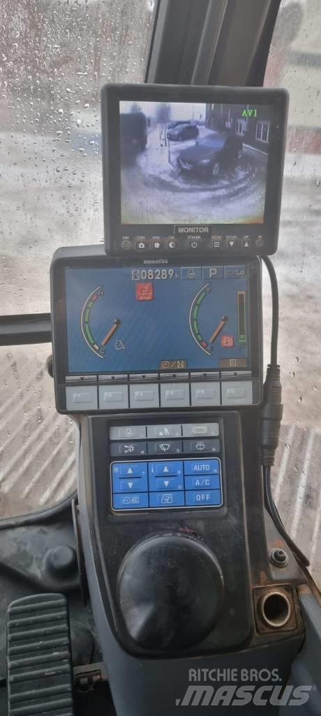 Komatsu PC 240 LC-8 Pásové rýpadlá