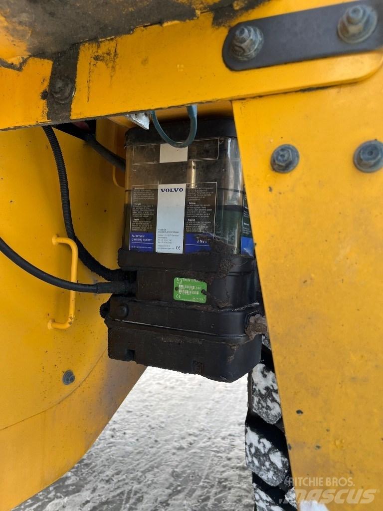 Volvo L 90 H Kolesové nakladače