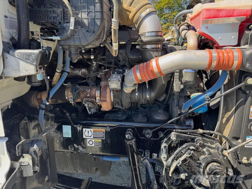 Peterbilt 567 Sklápače