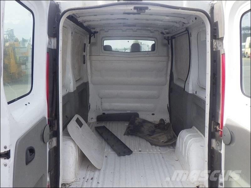 Renault Trafic 2 Skriňová nadstavba