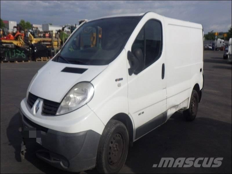 Renault Trafic 2 Skriňová nadstavba