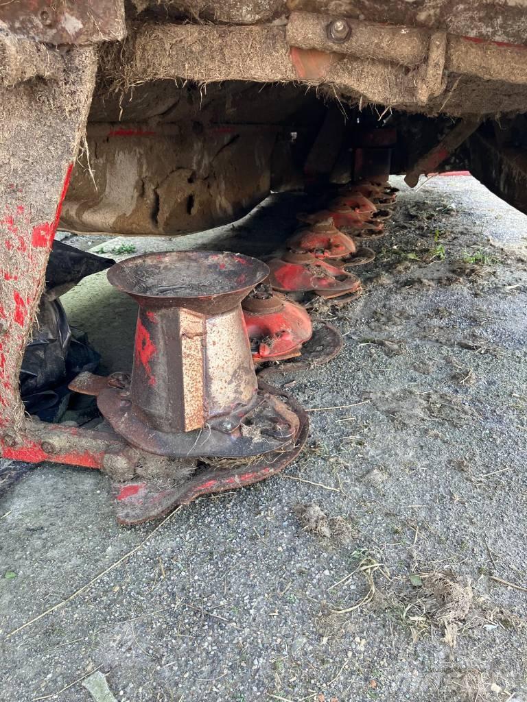 Lely Splendimo 320 M Žacie stroje