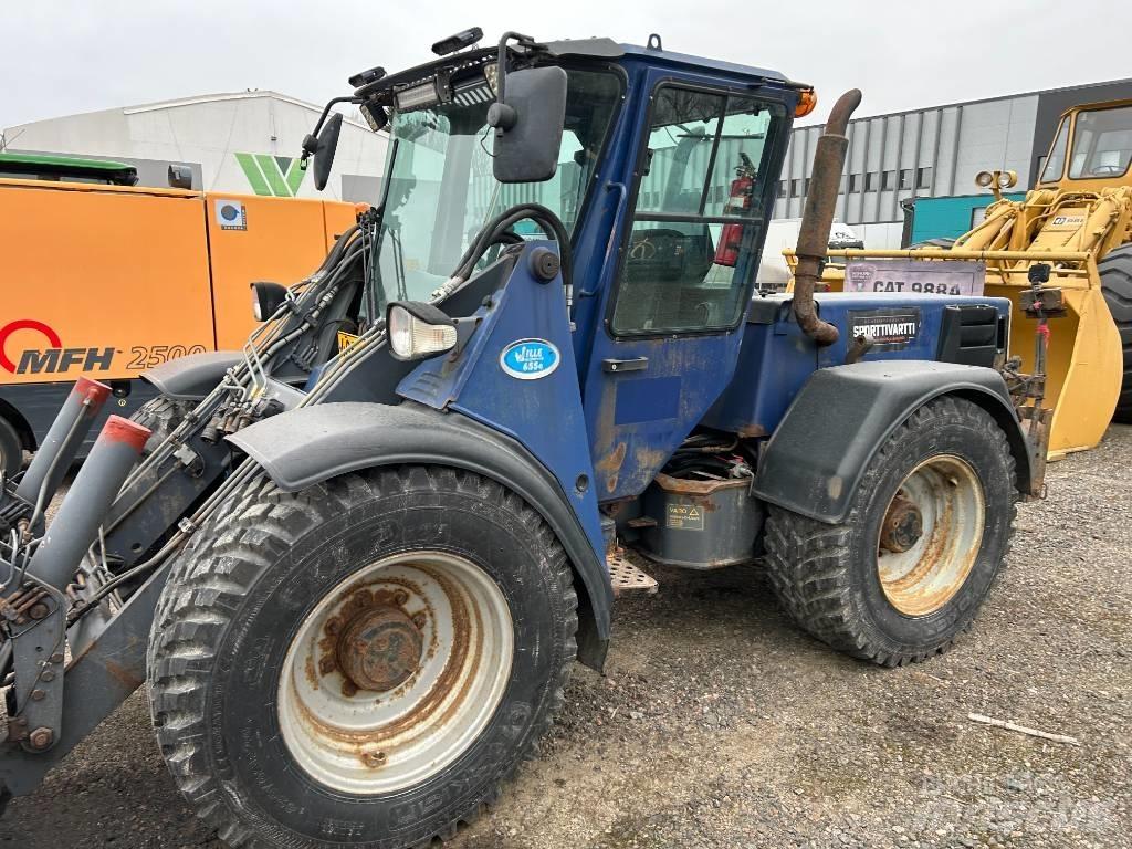 Wille 655 Kompaktné traktory